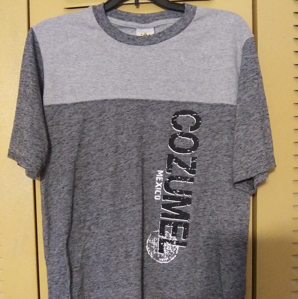 Ultramar t shirt